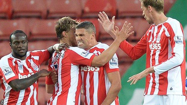 Jon Walters scores for Sunderland