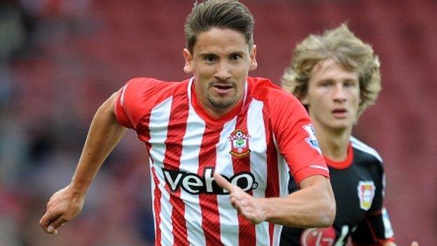 Gaston Ramirez in action for Southampton