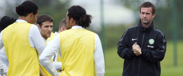 Celtic players with manager Ronny Deila