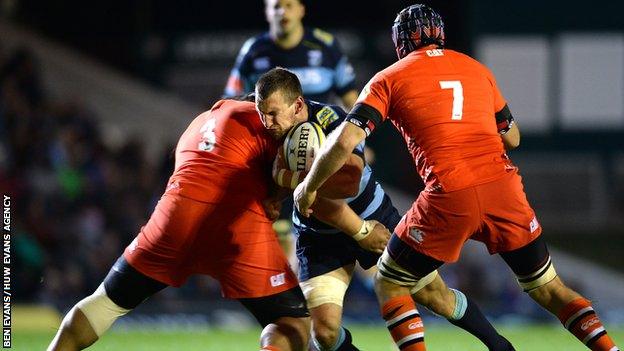 Sam Warburton has not been able to play for Cardiff Blues in pre-season before the Leicester game because of the row between the regions and the WRU