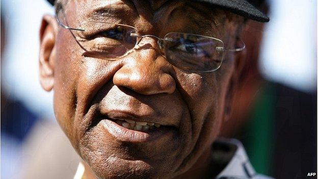 Thomas Thabane (file pic, 2007)