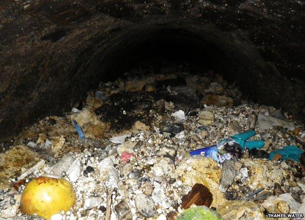 Fatberg under Shepherd's Bush