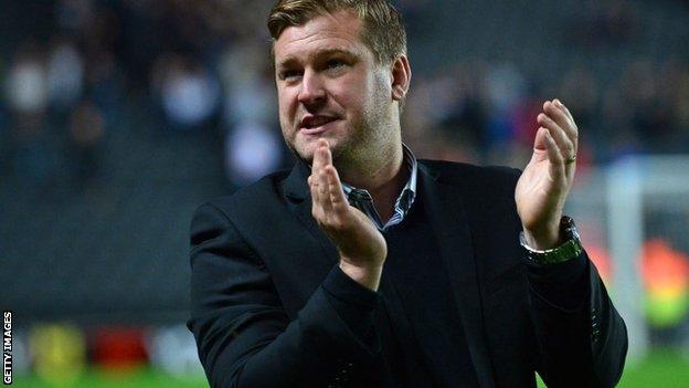 Karl Robinson