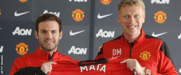 Juan Mata signs for Manchester United