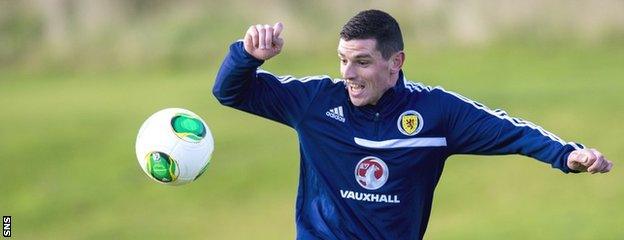 Scotland midfielder Graham Dorrans