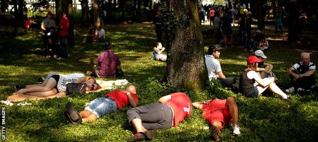 Fans in the woods at Monza