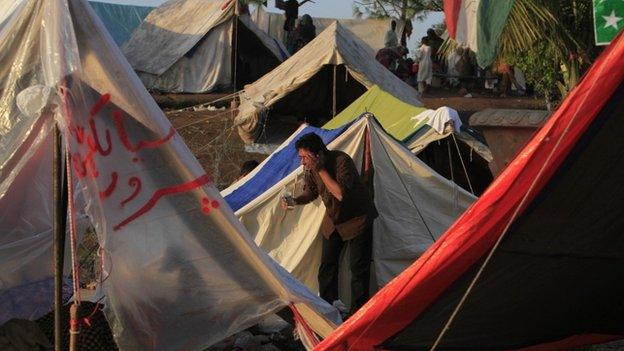 Pakistan tent village