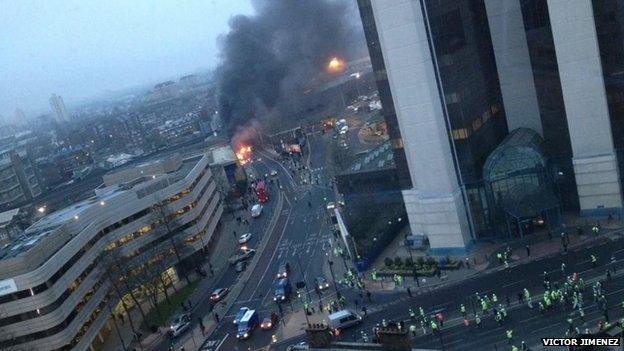 Helicopter crash in Vauxhall