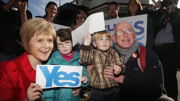 Deputy First Minister of Scotland Nicola Sturgeon backing the Yes vote