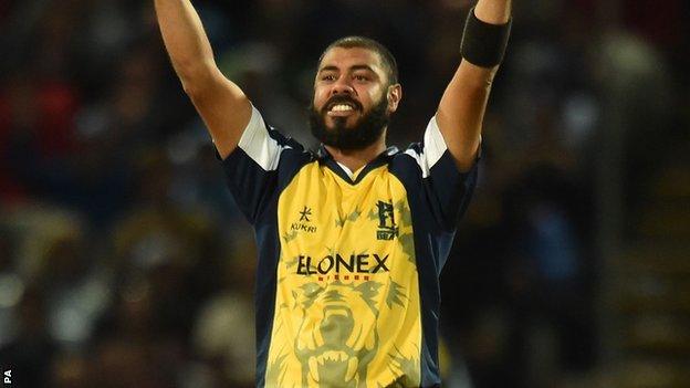 Warwickshire and New Zealand spinner Jeetan Patel