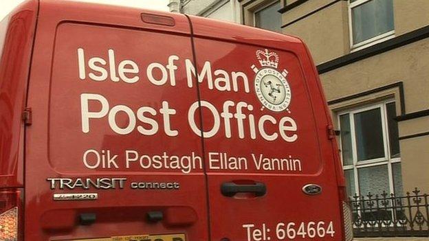 Manx Gaelic on Isle of Man postal van