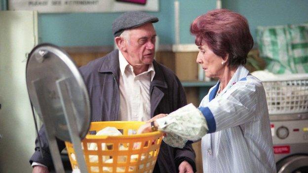 John Bardon and June Brown in EastEnders