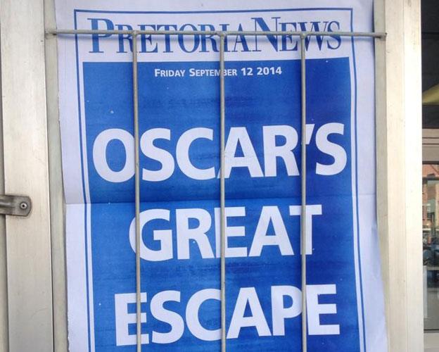 Advert for the Pretoria News which reads: "Oscar's great escape"