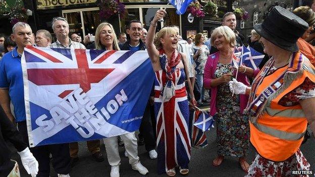 Supporters of Orange march in Edinburgh