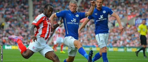 Victor Moses and Paul Konchesky, Stoke v Leicester