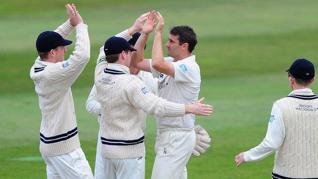 Tim Murtagh takes a wicket for Middlesex