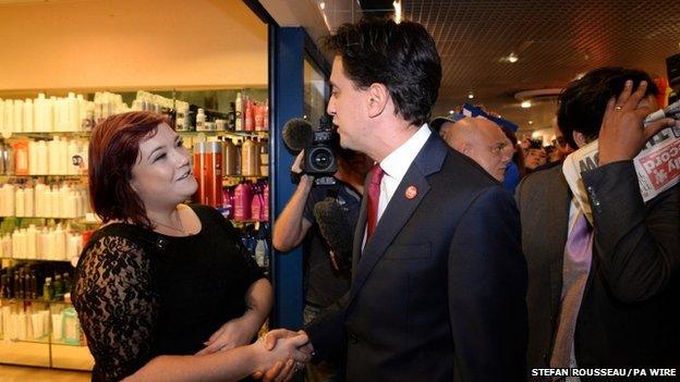 Miliband handshake