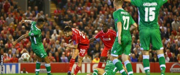 Adam Lallana misses a chance for Liverpool