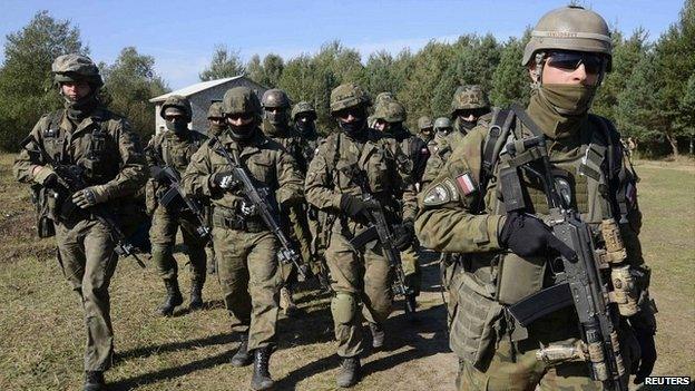 Polish soldiers during joint military exercises in Ukraine - 19 September 2014