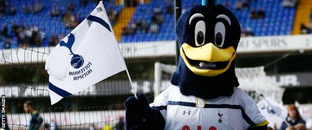 Tottenham mascot