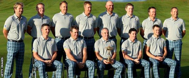 (back row L-R) Victor Dubuisson, Jamie Donaldson, Ian Poulter, Henrik Stenson, Thomas Bjorn, Stephen Gallacher, Graeme McDowell and Sergio Garcia (front row L-R) Justin Rose, Lee Westwood, Europe team captain Paul McGinley, Rory McIlroy and Martin Kaymer