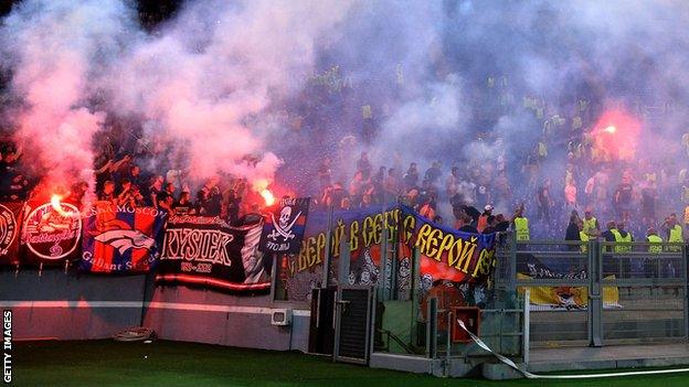 CSKA fans clash with police in Rome