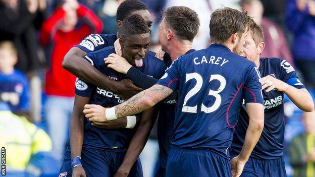 Ross County celebrate Darren Maatsen's late winner