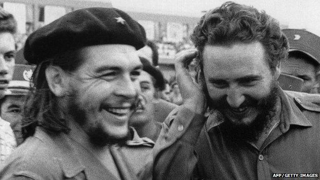 Che Guevara (left) and Fidel Castro