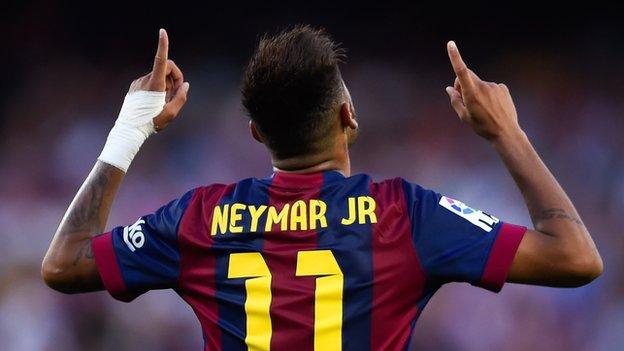 Neymar scores in Barcelona win