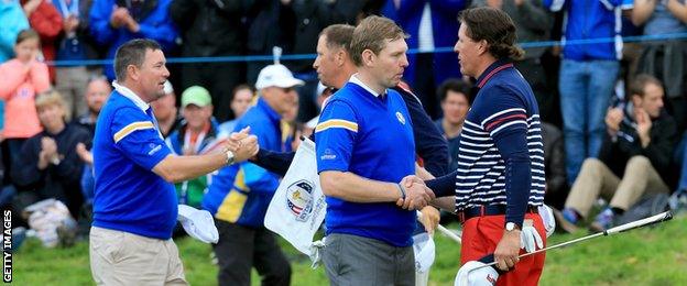 Stephen Gallacher and Phil Mickelson