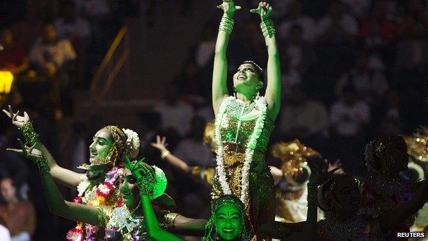 Dancers in Madison Square Gardens. 28 Sept 2014