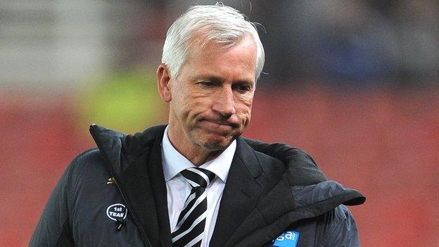 Newcastle United manager Alan Pardew