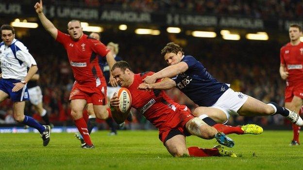 Jamie Roberts scores a try for Wales against Scotland in their 2014 Six Nations match Cardiff