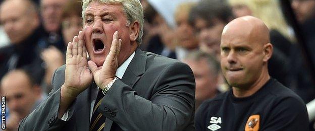 Hull City Manager Steve Bruce and Assistant manager Steve Agnew