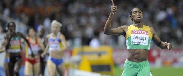 Caster Semenya wins the 800m at the 2009 Worlds