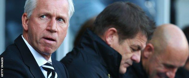 Newcastle manager Alan Pardew