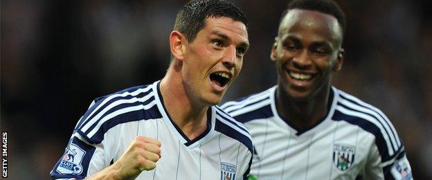 Graham Dorrans celebrates with West Brom