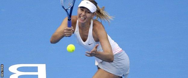 Maria Sharapova in final action against Petra Kvitova