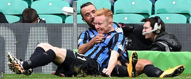 Dougie Imrie celebrates with Ali Crawford