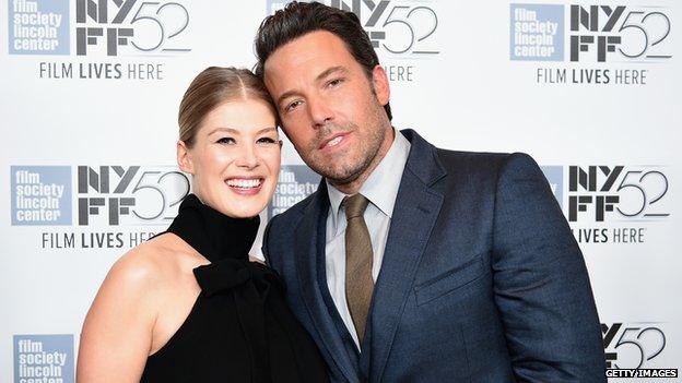 Rosamund Pike and Ben Affleck