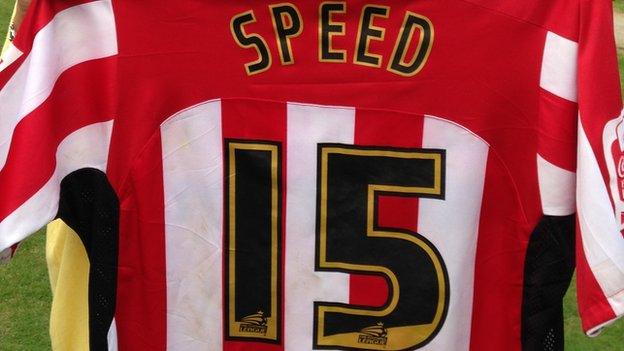 Gary Speed's shirt