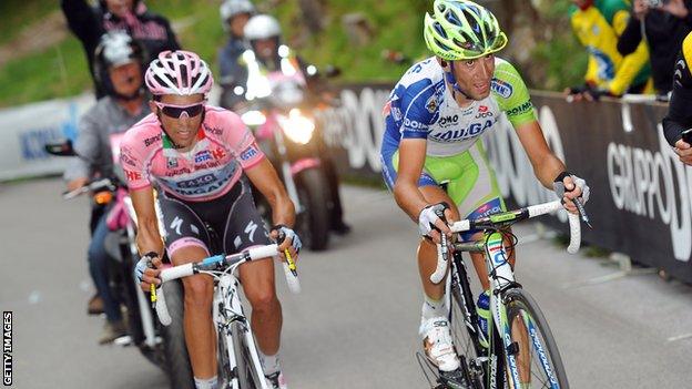 Alberto Contador (left) and Vincenzo Nibali