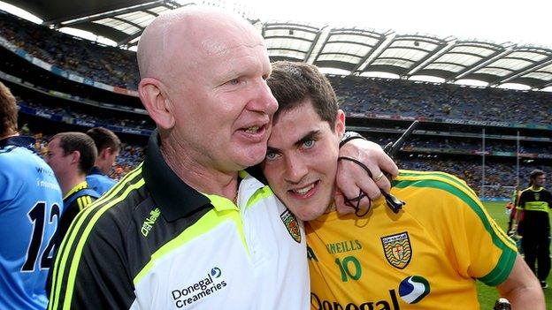 Declan Bonner with Stephen McBrearty after his Donegal minor team's All-Ireland semi-final win over Dublin