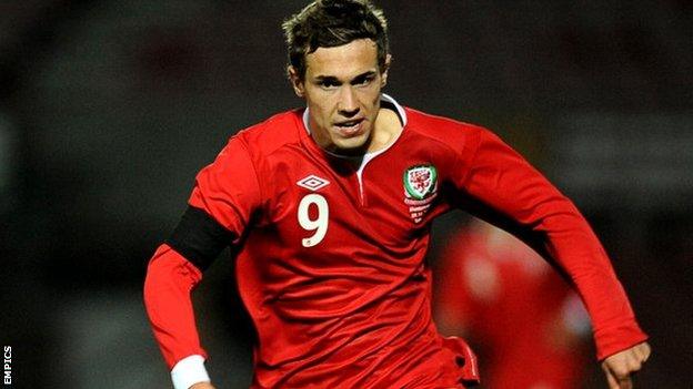 Wales Under-21 striker Tom Bradshaw