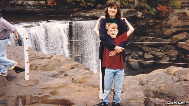 Abdul-Rahman Kassig with his mother, Paula Kassig, at Cumberland Falls State Resort Park near Corbin, Kentucky, during a family camping trip in 2000