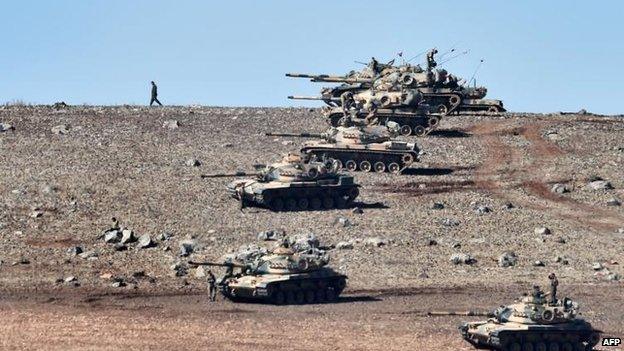 Turkish tanks at border, 6 Oct