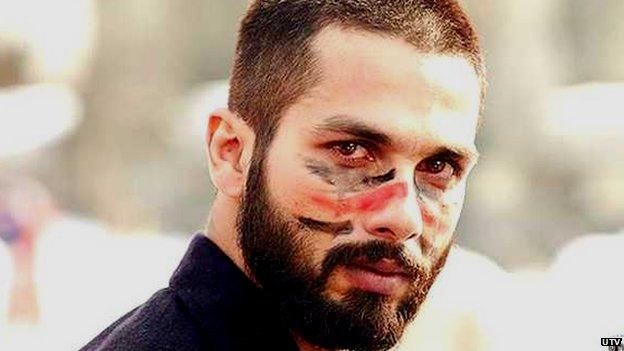 Critics have praised Shahid Kapoor for his performance in Haider