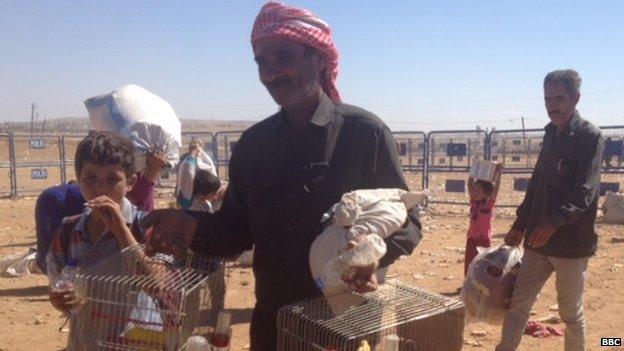 Unnamed Syrian Kurd man at the Yumurtalik border crossing between Syria and Turkey on 22 September 2014