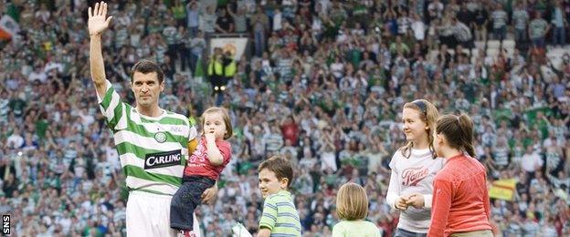 Roy Keane waves to the fans at Old Trafford at his testimonial match against Celtic