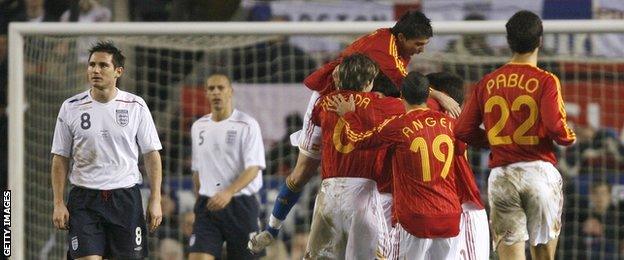 England concede against Spain in February 2007